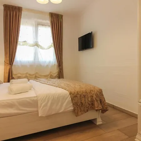 Villa Dream Place Near With Private Pool